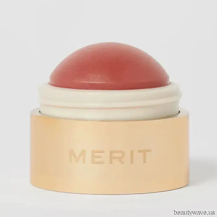 This luminous cheek product provides the "I just returned from a sun-drenched vacation" vibe.