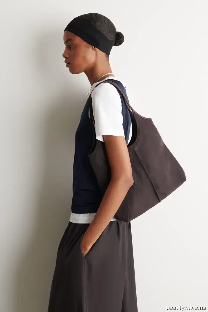 9 New Stylish COS Purchases That Will Be Sold Out Before Fall Comes