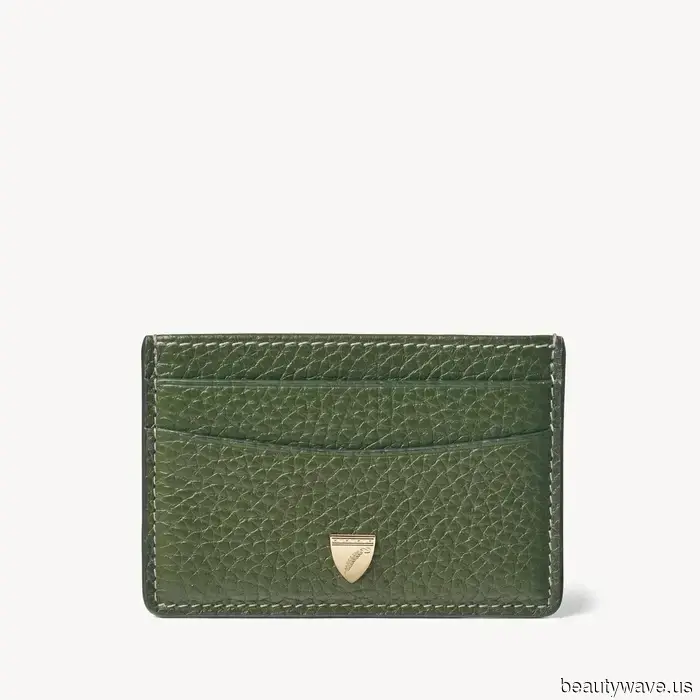 Я редактор по шопингу&mdash;это стильные предложения киберпонедельника 2025 года, о которых я рассказываю своим друзьям.