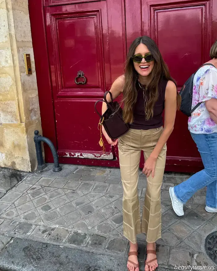 I jeans basici non sono fuori moda, ma questa tendenza in denim sembra decisamente più da 2025.