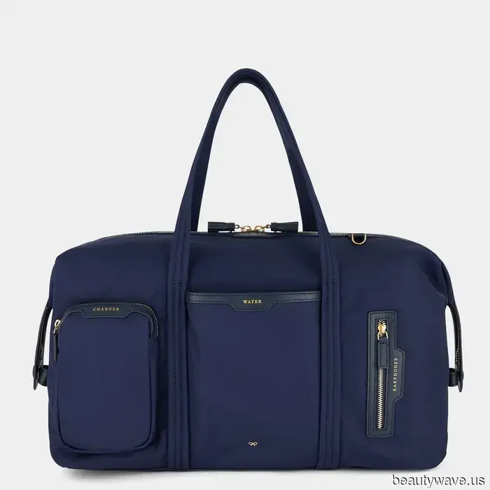 Breaking: Julia Roberts Paired This Contrasting Bag Color With Black Flats, and Life Went On