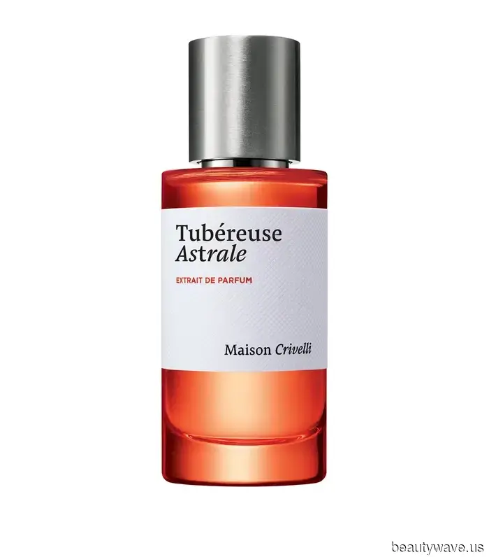 Sparkling, Irresistible, and Enchanting—9 Winter Fragrances That Captivate Me Immediately