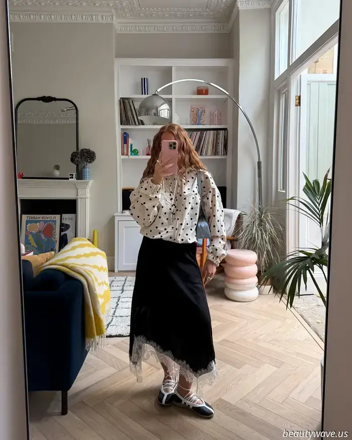 Daily, I notice yet another stylish individual sporting this romantic skirt trend.