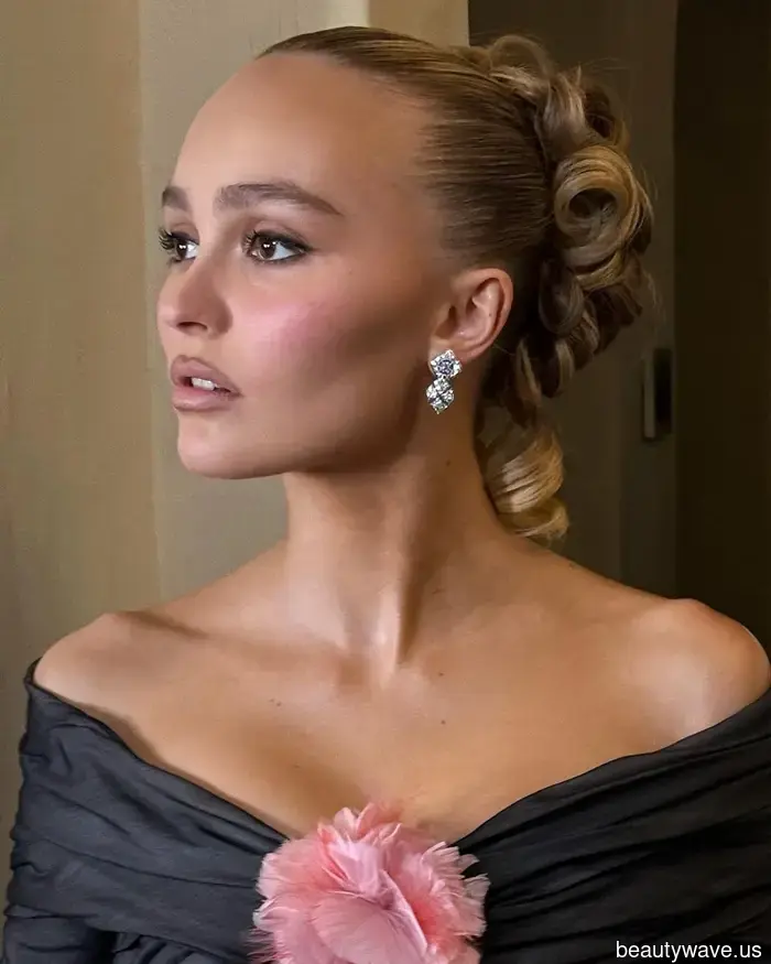 Dimentica le acconciature intricate&mdash;Queste 17 acconciature intrecciate chic sono molto più alla moda