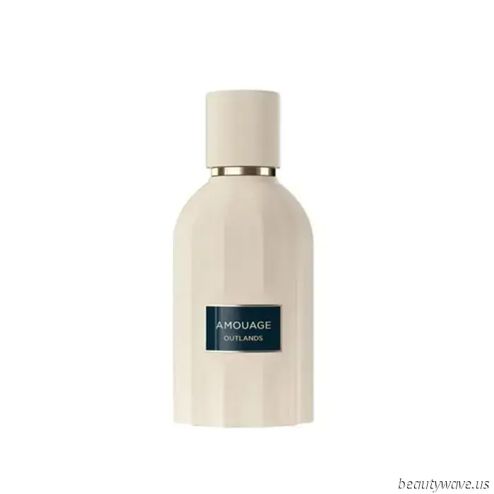 I've surveyed all the editors I know—this is the most praised perfume of 2025.