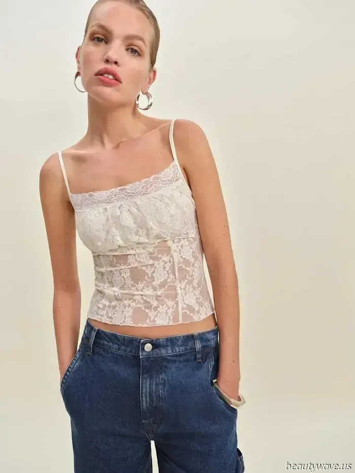 The stylish summer shirt trend that fashion enthusiasts are pairing with jeans is close to selling out everywhere.