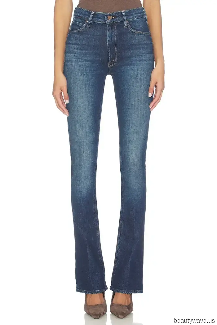 Coole Mode-Mädchen, die in L.A. leben, wählen dieses auffällig ähnliche Y2K-Grundstück über Skinny Jeans.