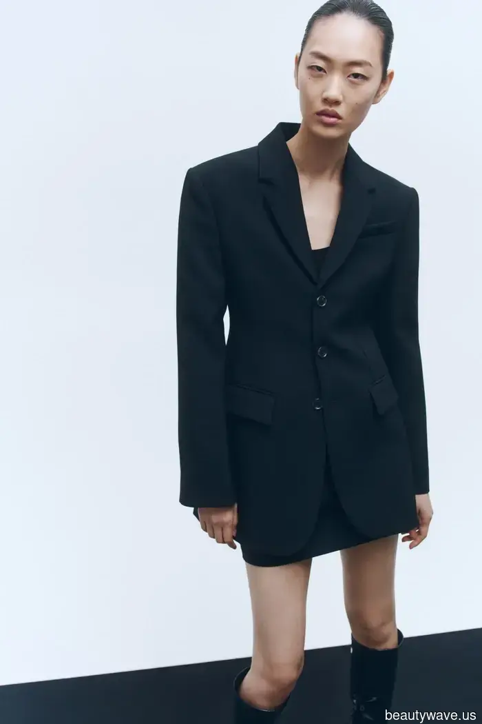 Laura Harrier y los fundadores de Wardrobe.NYC coinciden: Usa *estos* pantalones de chándal de H&M en tu próximo vuelo.