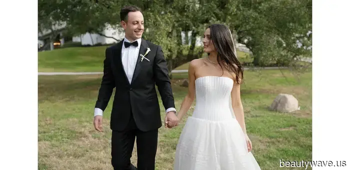 An Elegant Barbecue Dinner and a Danielle Frankel Gown Create the Ambiance for This Fashion Editor's Wedding in Texas