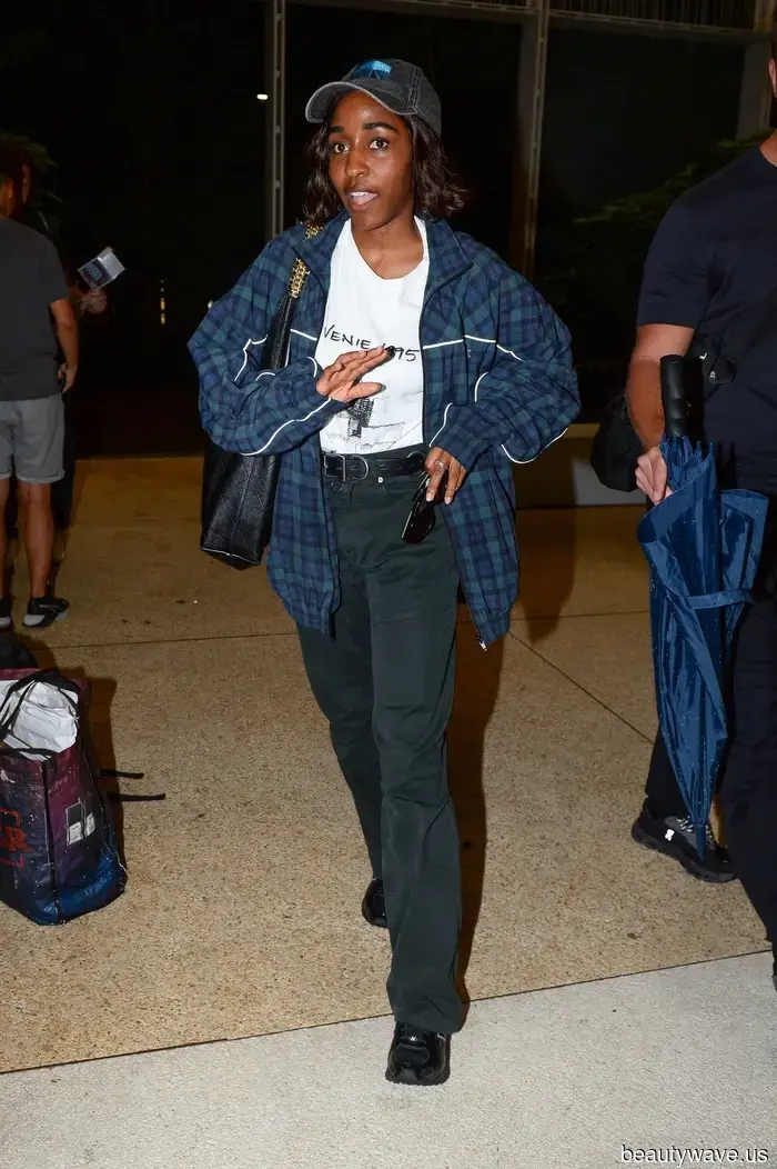 Directamente desde el Aeropuerto de Venecia: Aquí están los 6 elementos del atuendo perfecto para viajar en otoño.