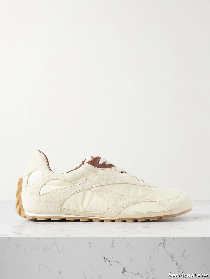 Gli do 2 giorni al massimo fino a quando queste sneakers virali si esauriscono (di nuovo)