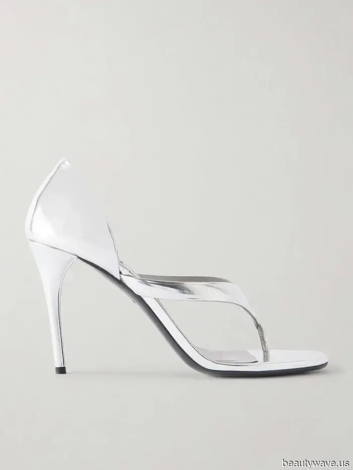 Not Gold—Stylish Individuals in Their 40s and 50s Recognize That This "Outmoded" Heel Color Is Surprisingly Elegant.