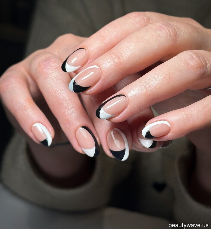 Football Season Is Here—24 (Non-Cliché) Manicures to Embrace Your Inner WAG