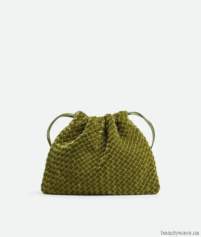 Trust Me, I'm a Fashion Editor—Here Are the Designer Accessory Trends Worth Investing In for Spring 2026.