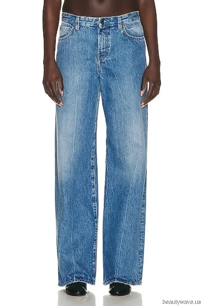 Cindy Crawford Indossa Questo Outfit in Jeans da Supermodella degli Anni '90 da 25 Anni&mdash;ed È Ancora Proprio Così…