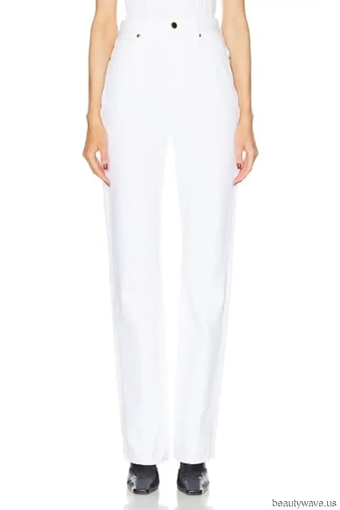 The hottest jeans color to pair with sandals this year has just been announced.