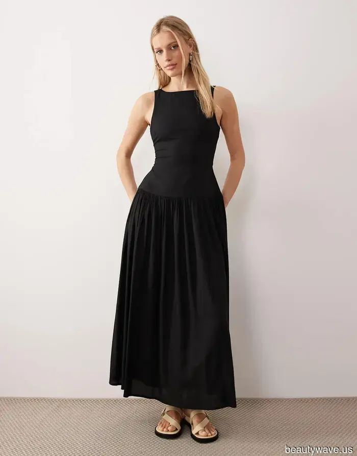 The Most Stylish Women I Know All Shop for Their Summer Dresses at This High Street Brand—5 Styles That Are Flying Off the Shelves