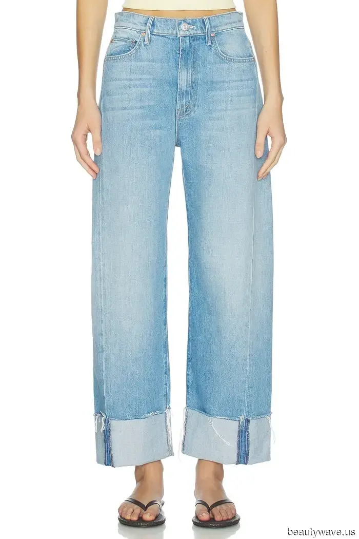 Apologies, Flats—This spring, everyone in Paris and NYC is exclusively wearing jeans with heels.