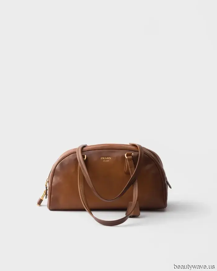 Dieser nostalgische Taschenstil ist plötzlich überall bei Promis zu sehen.