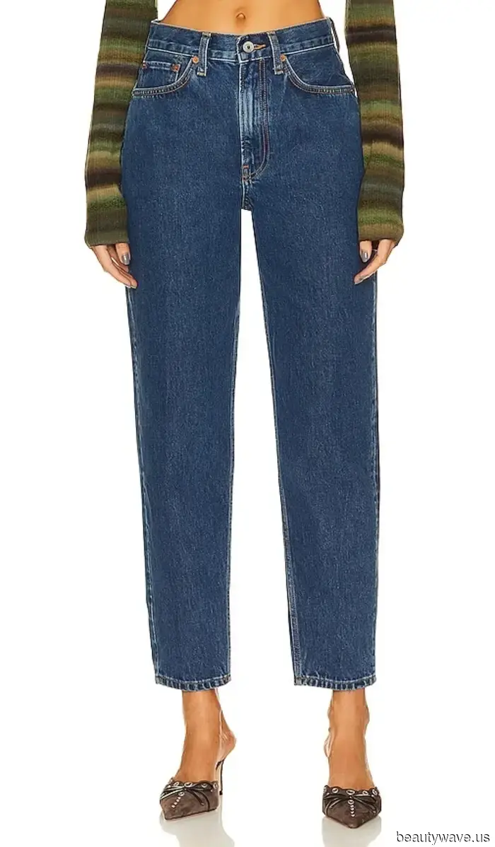 9 Denim Trends That Will Give You a Fashionable Look This Fall