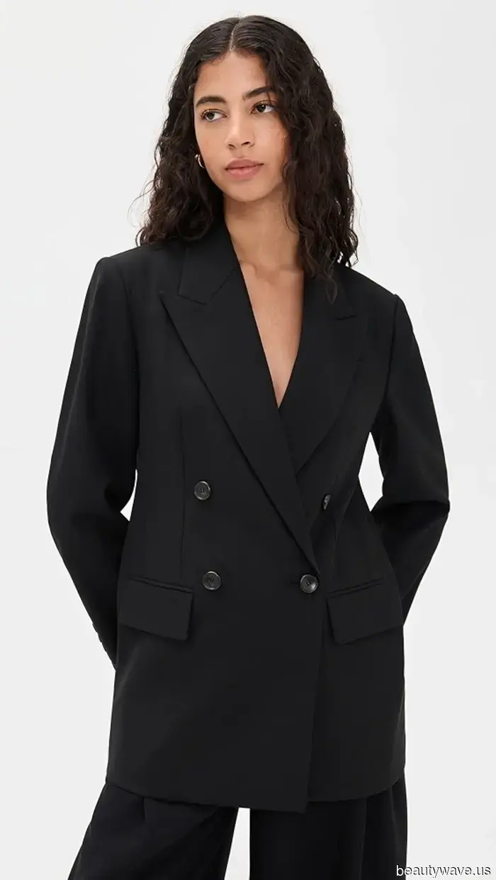 Cómo vestirse para fiestas al estilo de Hailey Bieber