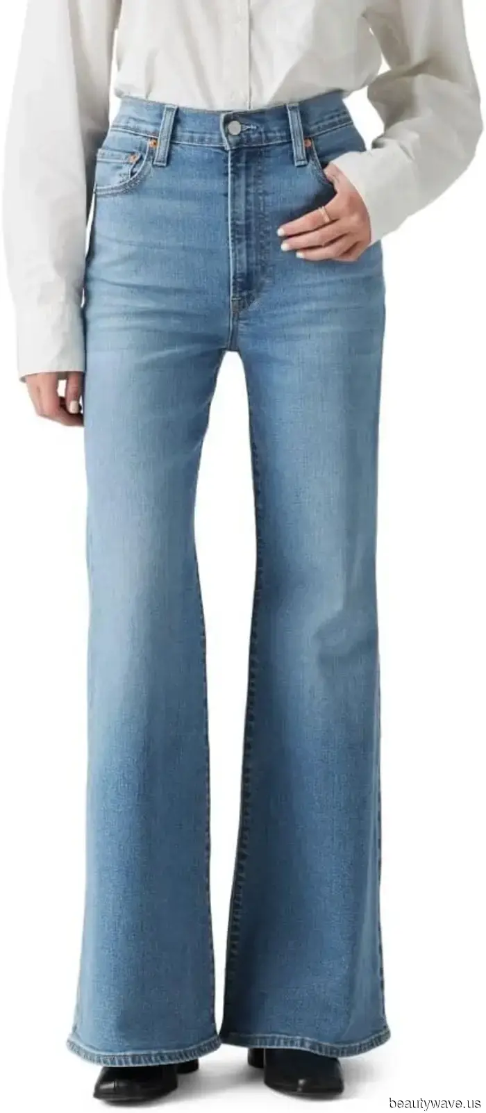 Just so you’re aware, these are the cult-favorite jeans approved by Hailey Bieber that every celebrity is sporting.