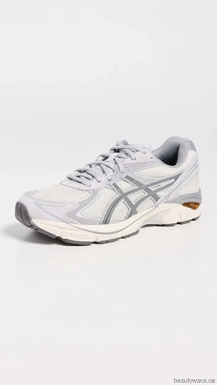 In NYC umfasst die Capsule-Garderobe jeder stilvollen Frau diese Teile.