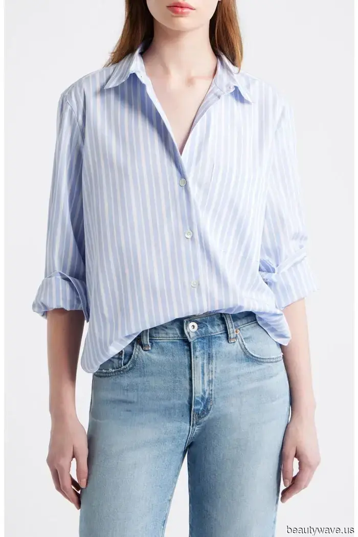 Donne eleganti nei loro 20 e 50 anni concordano: ecco come risvoltare i tuoi jeans