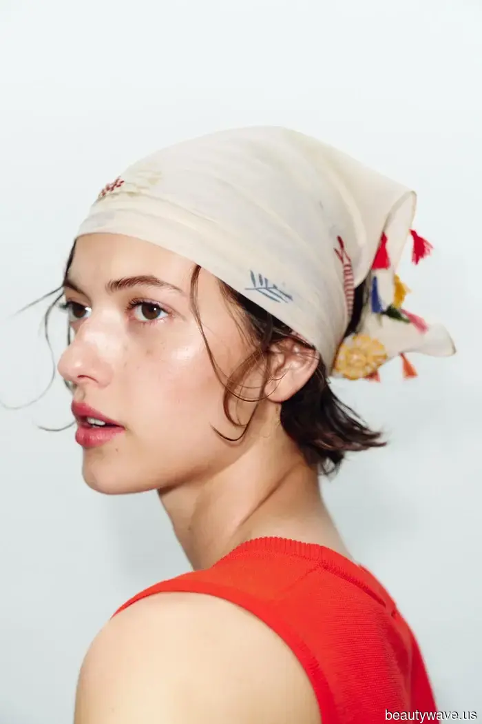 I just returned from Saint Bart's—here's what stylish women are sporting at the beach.