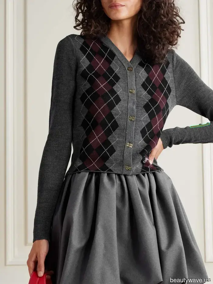 5 Exceptionally Stylish Knitwear Trends That Will Surely Endure Through 2026