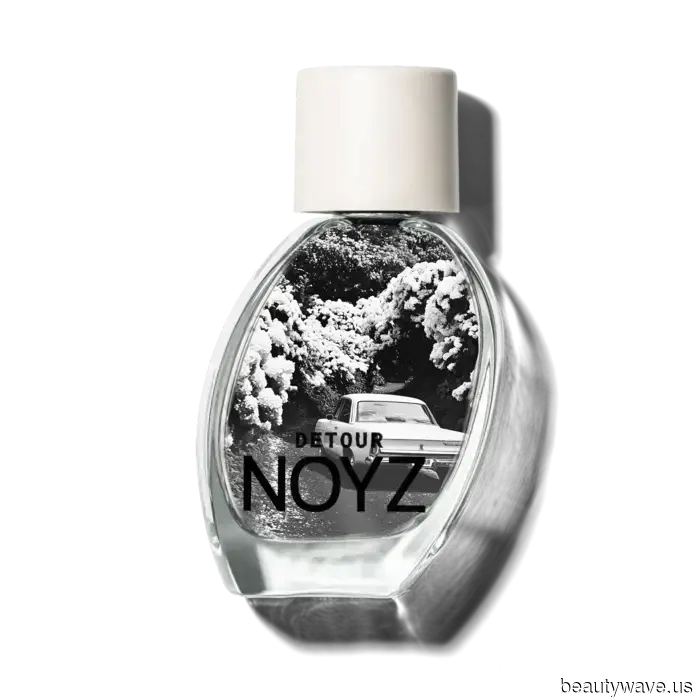 I Discovered the Effortlessly Stylish Little Black Dress of Fragrance Just in Time for Autumn.