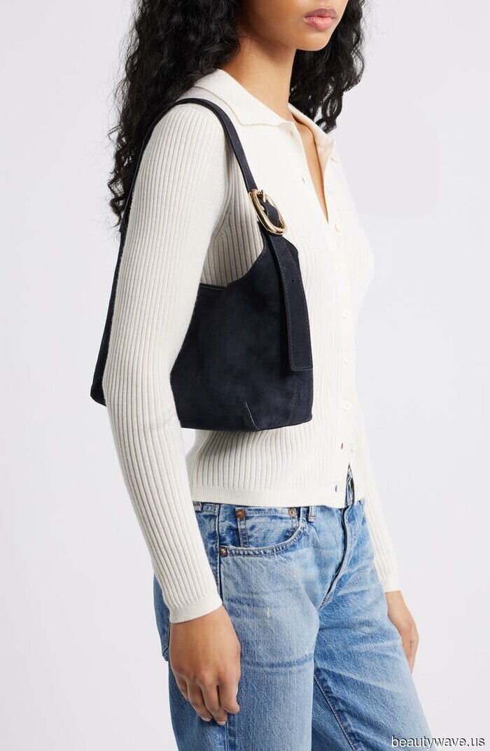 I reside in the Midwest—30 Functional (and Chic!) Fashion, Beauty, and Lifestyle Products I'm Considering for Winter.