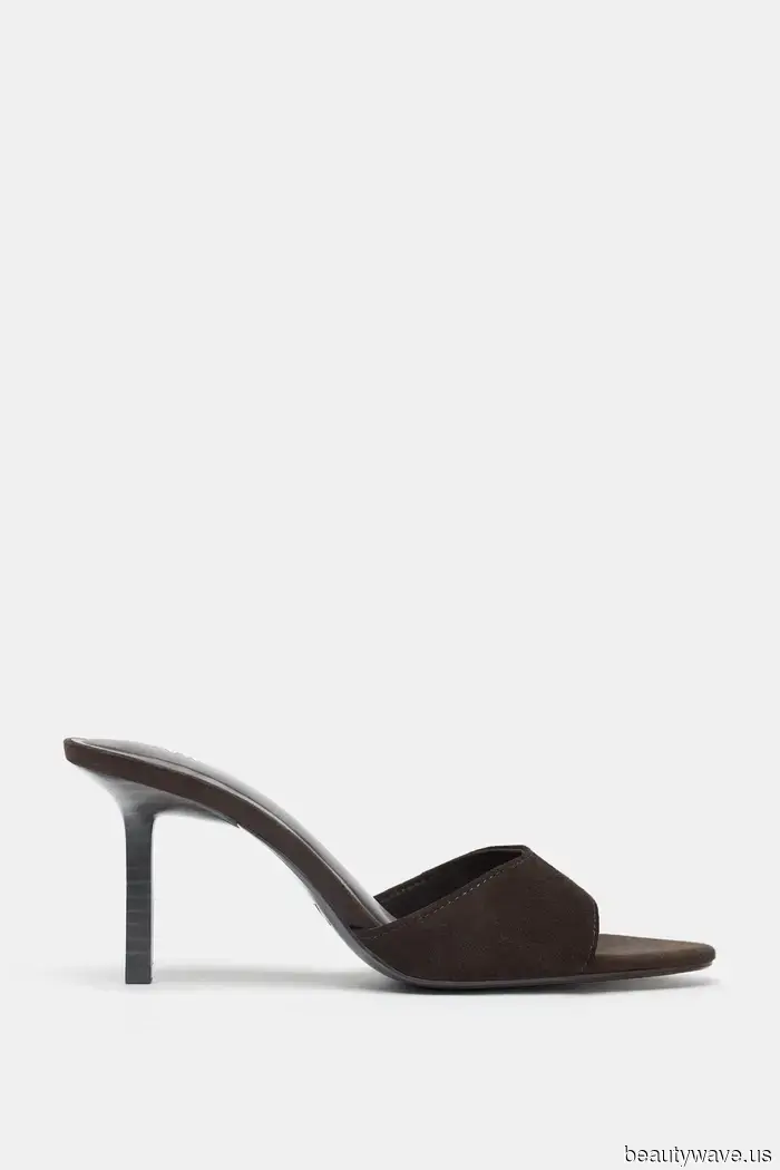 Forget Ballet Flats and Sandals—Stylish Women Over 50 Are Embracing This Summer's Hottest Pant Trend with These Shoes.