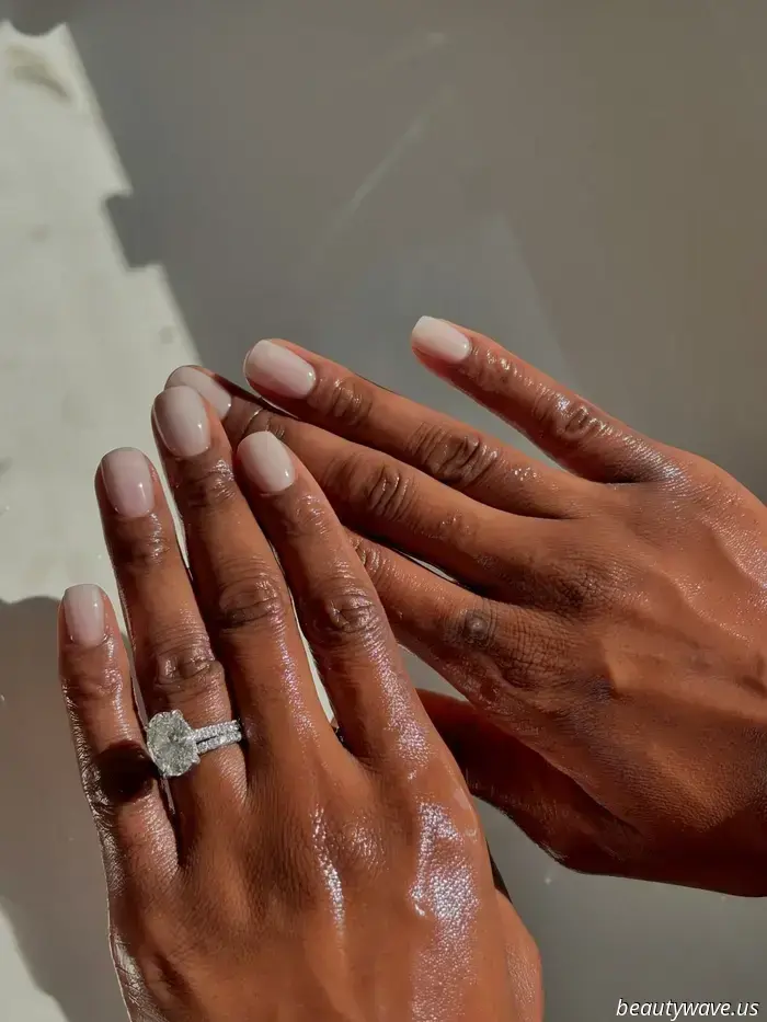 Dimentica il resto: questo smalto neutro è la tonalità più intramontabile che indosserai mai