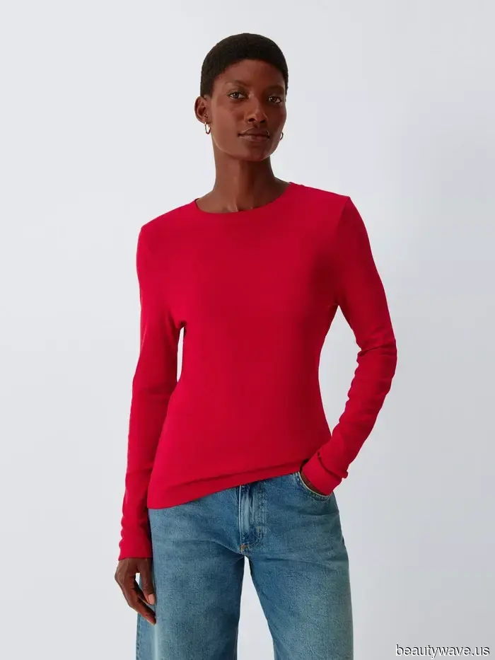 This simple yet affordable basic will elevate your outfits and make them look ten times more stylish this autumn.