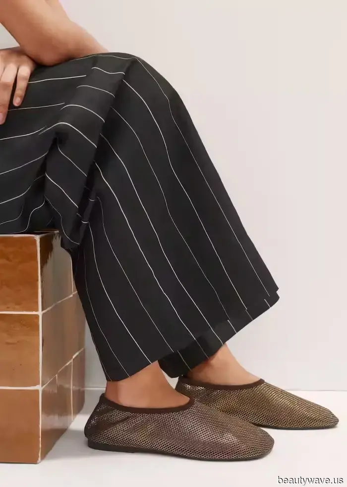 Deportivas, un poco feas y ya en Elsa Hosk: Han llegado las primeras bailarinas virales del otoño.