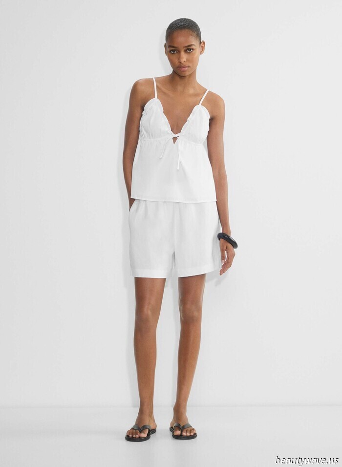 Tokyo summers can be extremely hot—5 essentials that all the stylish Japanese girls rely on.
