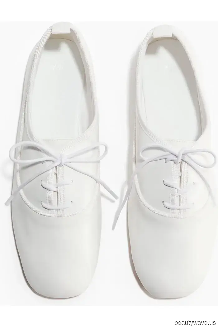 H&M has just released a $40 version of the flat shoe trend that all the celebrities are already sporting this fall.