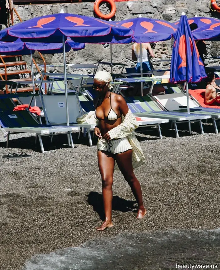 ¡Tankinis! ¡Tirantes Mínimos! ¡Shorts de Baño! 8 Tendencias de Trajes de Baño que Finalmente Están de Vuelta