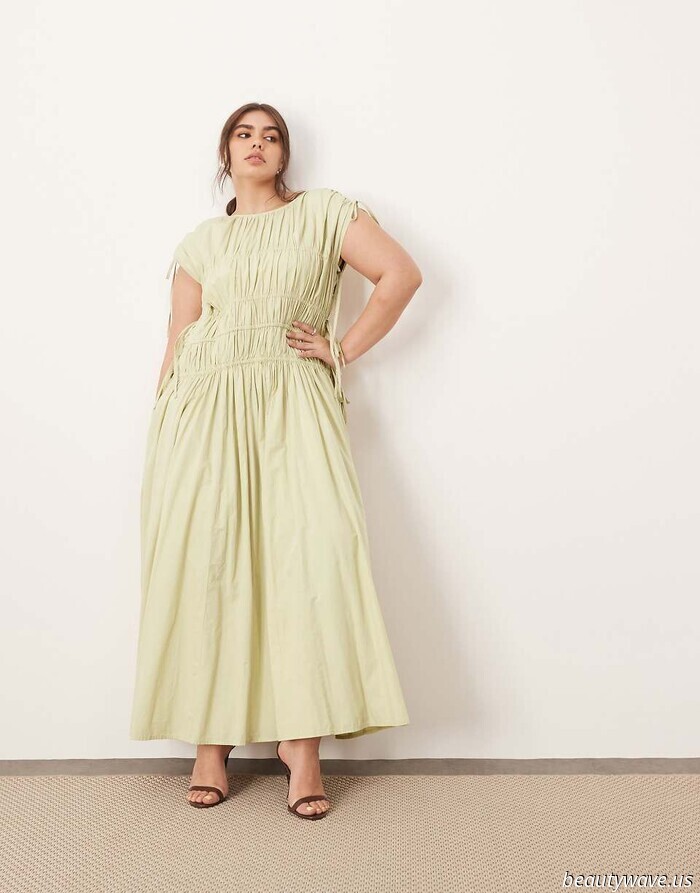 The Dress Detail That’s Subtly Gaining Popularity in London Right Now (and Yes, It’s Functional)