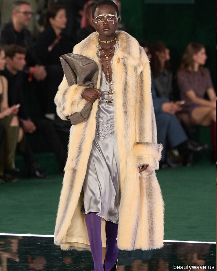 From the resurgence of classic It bags to understated attire, these 7 luxury winter trends are essential to be aware of.