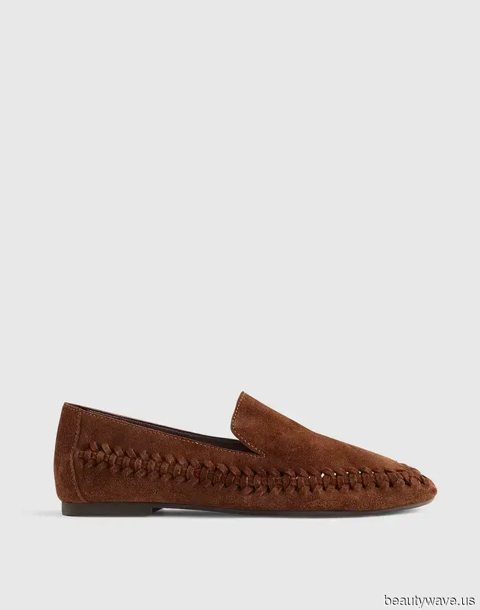 The new Fall 2026 footwear is arriving, and I'm completely confident that these 33 styles will be sold out.