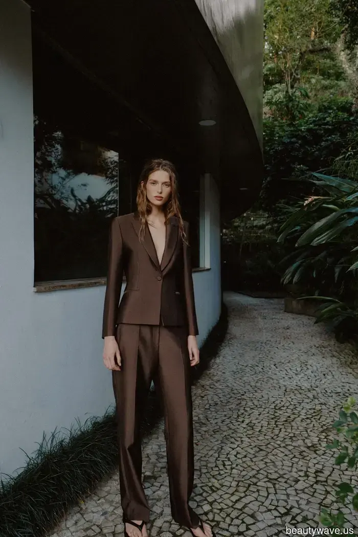 Italian women are the most stylish dressers—17 pieces they'd select from Zara's newest collection.