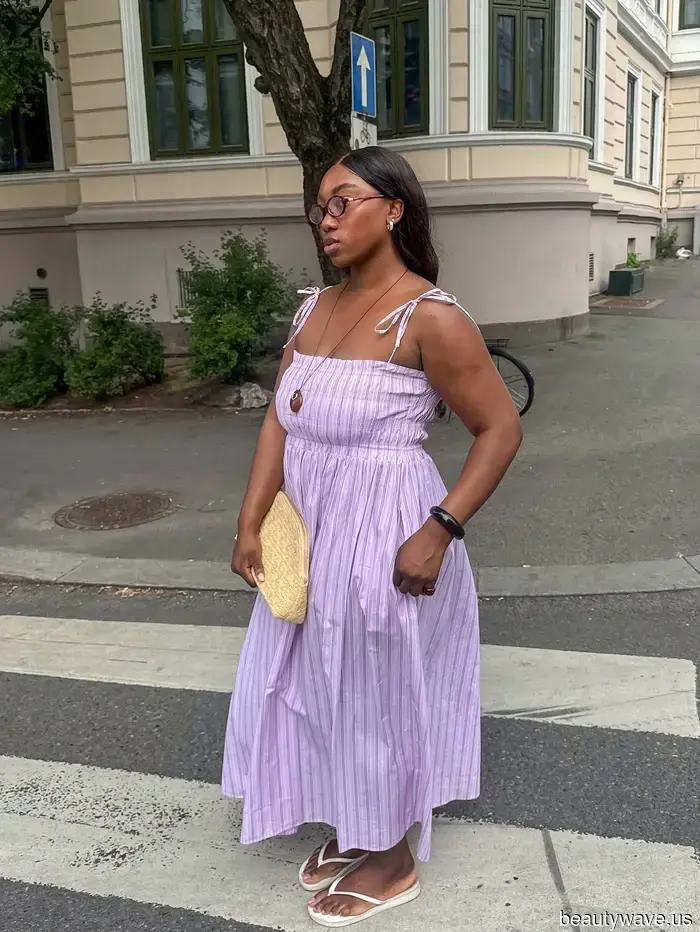 As a Fashion Editor, this is the new sandal color that I'll be sporting constantly in the summer of 2026.