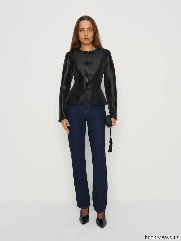 Jennifer Lawrence Recently Donned the Stylish Leather Jacket That Is at the Top of My Colleagues' Winter Wish Lists.