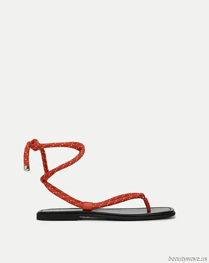 If You Dislike Flip-Flops, Check Out the Viral Sandal Trend That Everyone With Fashion Sense Is Sporting This Summer.