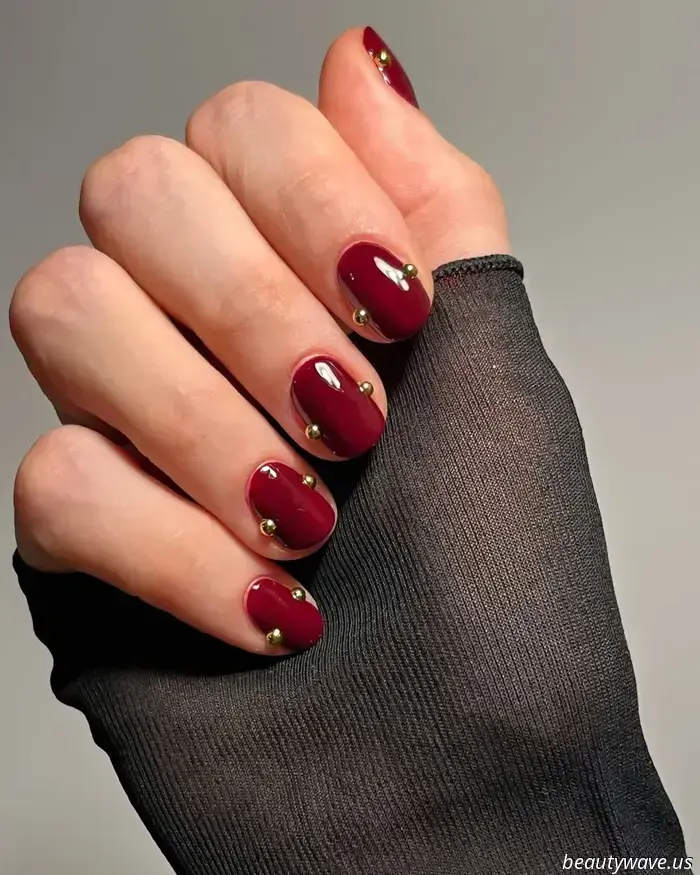 Bereitet euch vor — dieser überraschend schicke Herbst‑Nageltrend kommt auf unsere minimalistischen Maniküren zu.