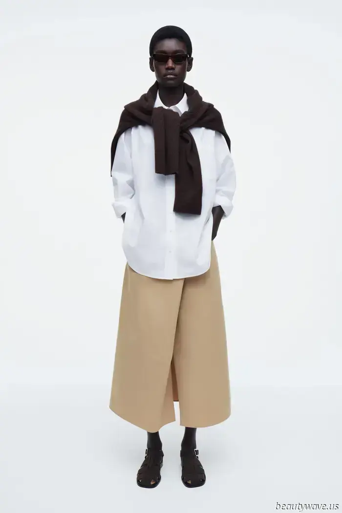 I was concerned that this sandal trend might be "out," but this upscale-looking update just revived it.