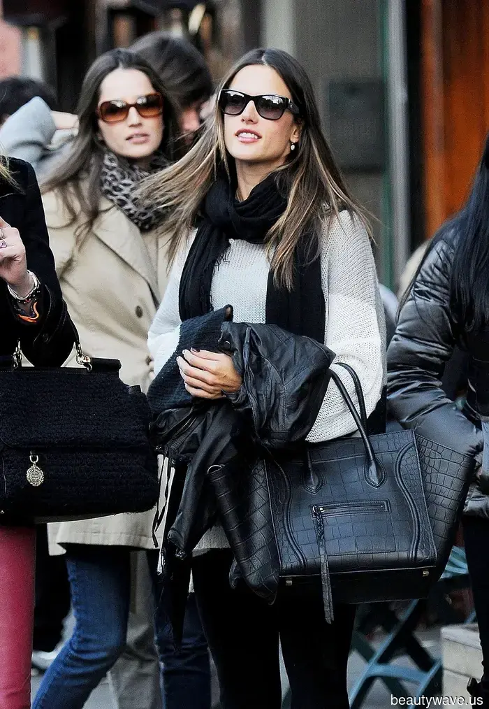 Larger, Improved, and Here to Stay: 7 Iconic Noughties Bags That Are Still Making Waves in 2026