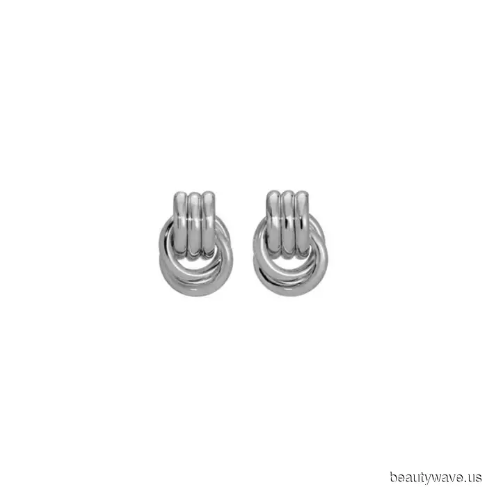 Something Old, Something New: 8 Items to Buy and 8 Outfits to Rewear that WWW Editors Are Preparing for NYFW